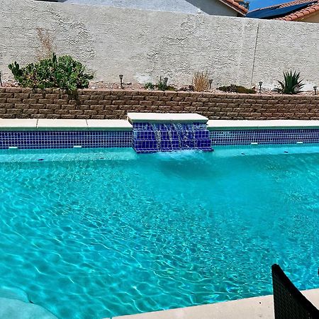 Вилла Amazing Heated Pool And Private Hot Tub 3Br In Heart Of Lv Лас-Вегас Экстерьер фото
