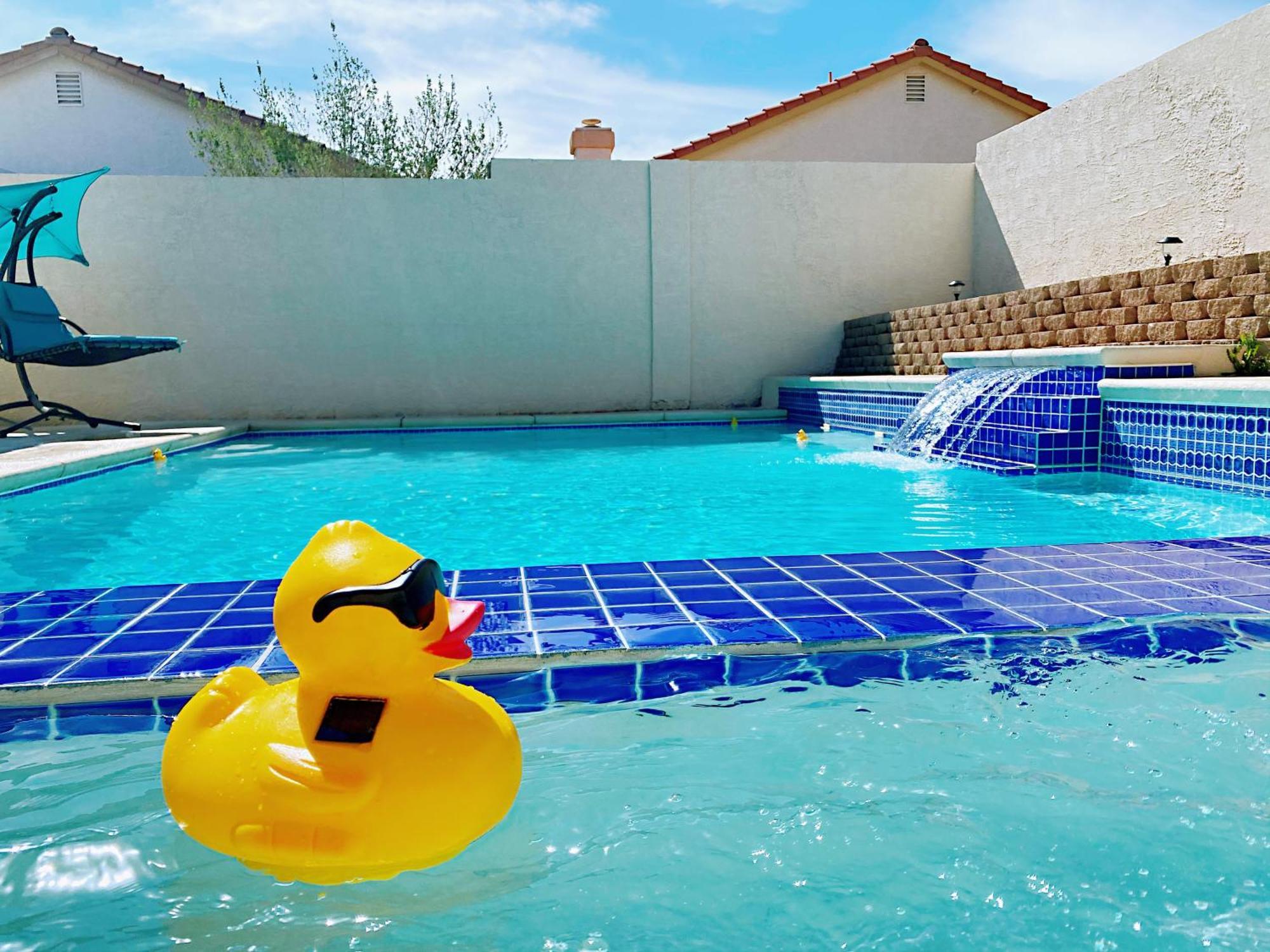 Вилла Amazing Heated Pool And Private Hot Tub 3Br In Heart Of Lv Лас-Вегас Экстерьер фото