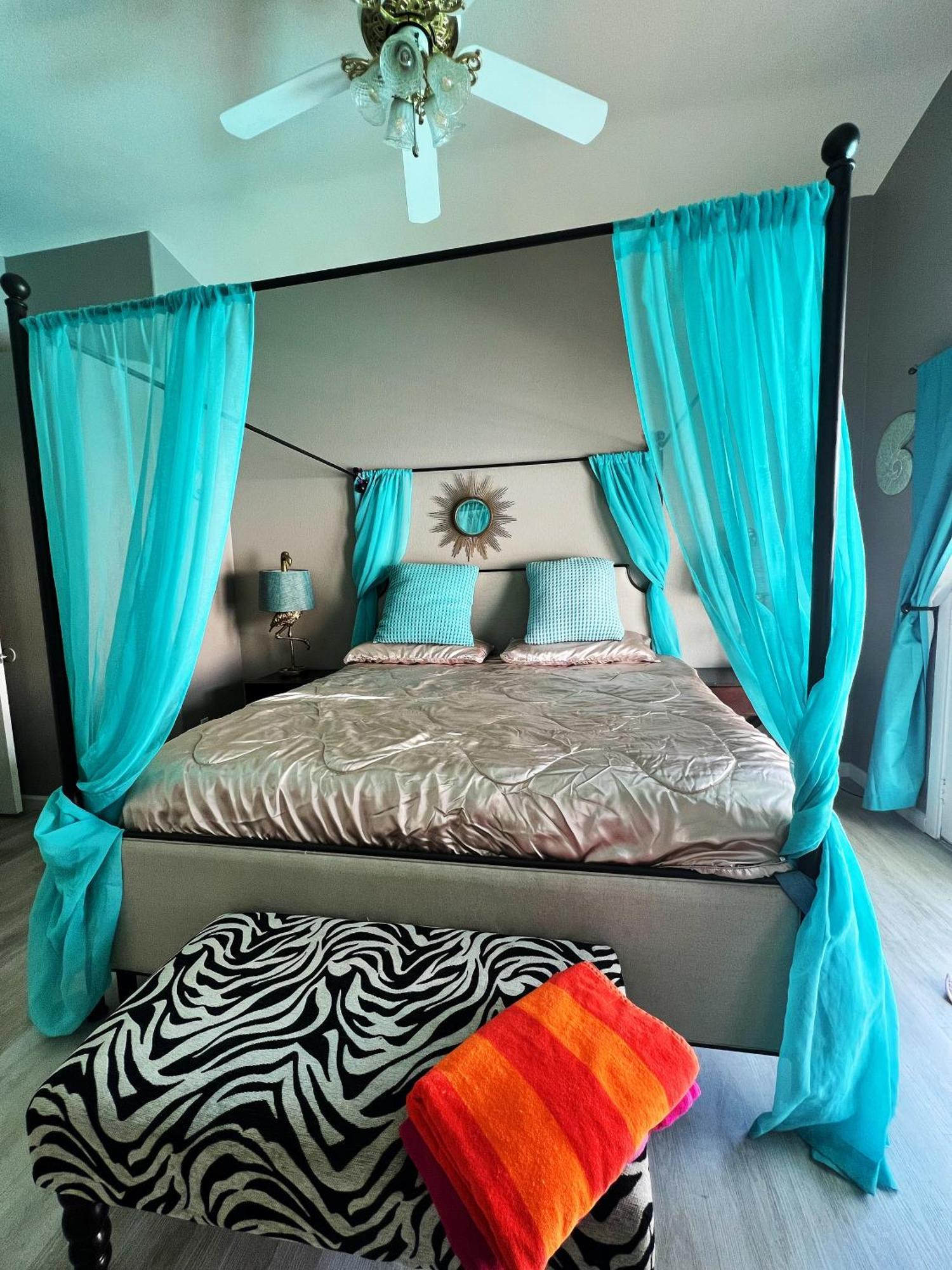 Вилла Amazing Heated Pool And Private Hot Tub 3Br In Heart Of Lv Лас-Вегас Экстерьер фото